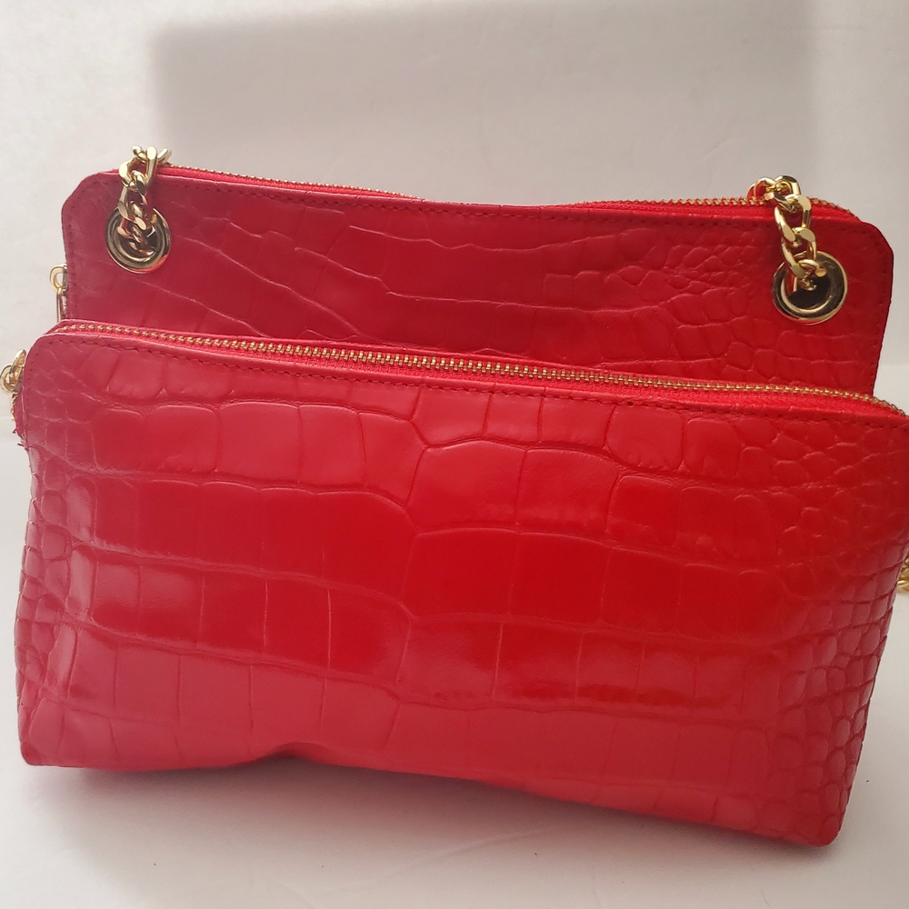 Valentina Red leather Croc-Embossed Chain Shoulder Bag